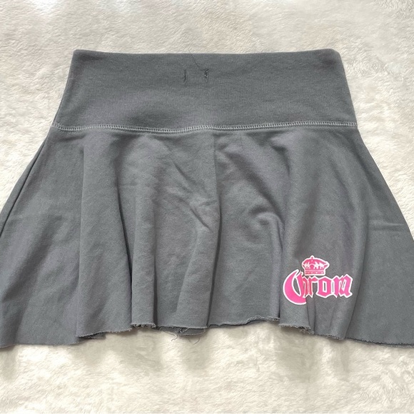 wise girl Dresses & Skirts - Vintage Wise Girl Gray Pink Corona Beer Mini Skirt Women's Size Medium